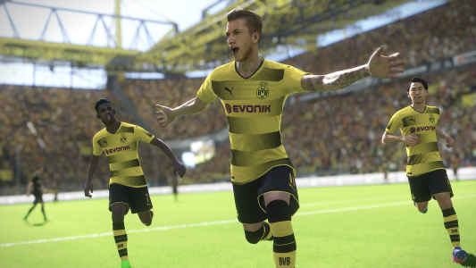 Pes 2016 indirme sayfası ekran görüntüsü